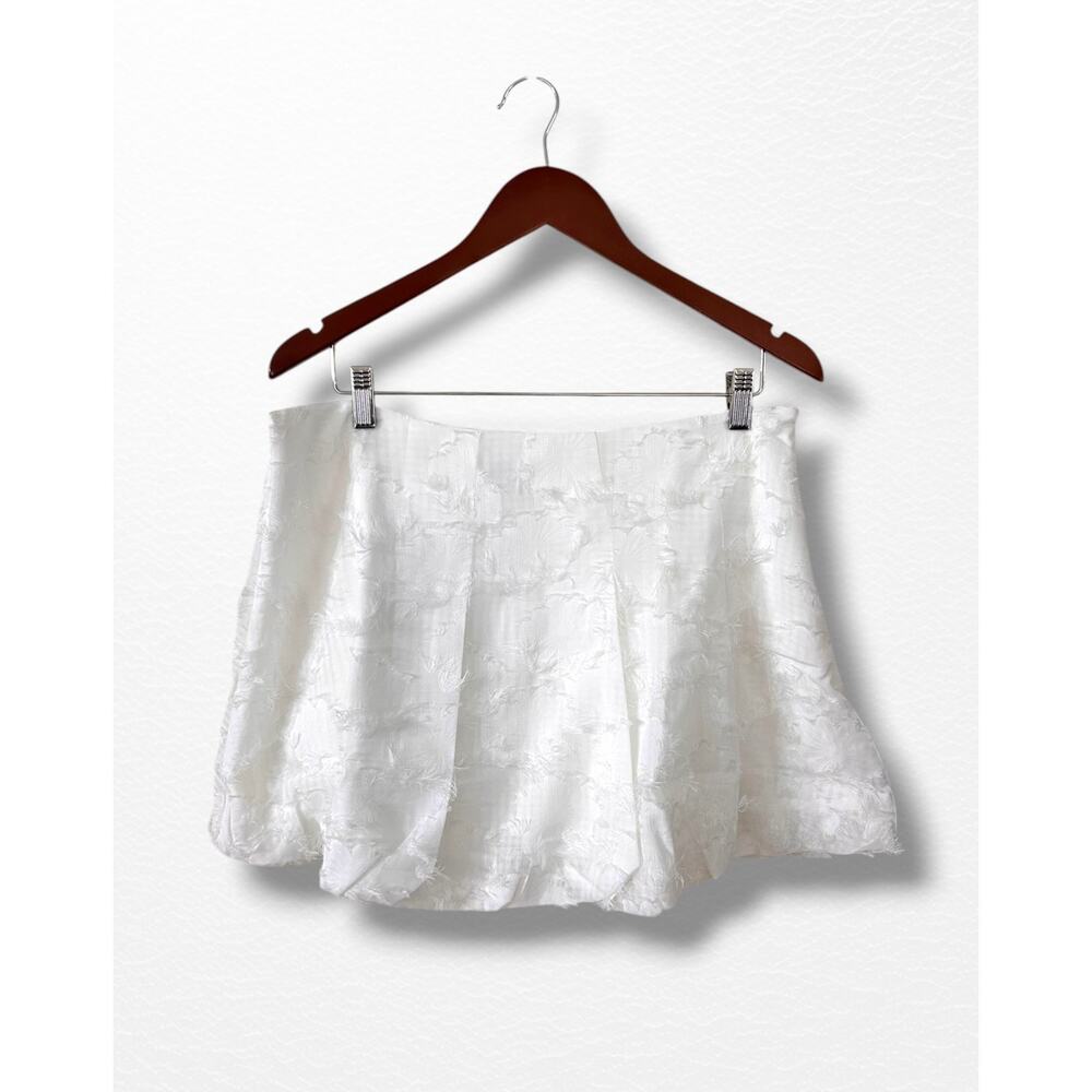 NWT Lulu’s Cilla Textured Bubble Hem Skort, Size XL - Picture 4 of 12